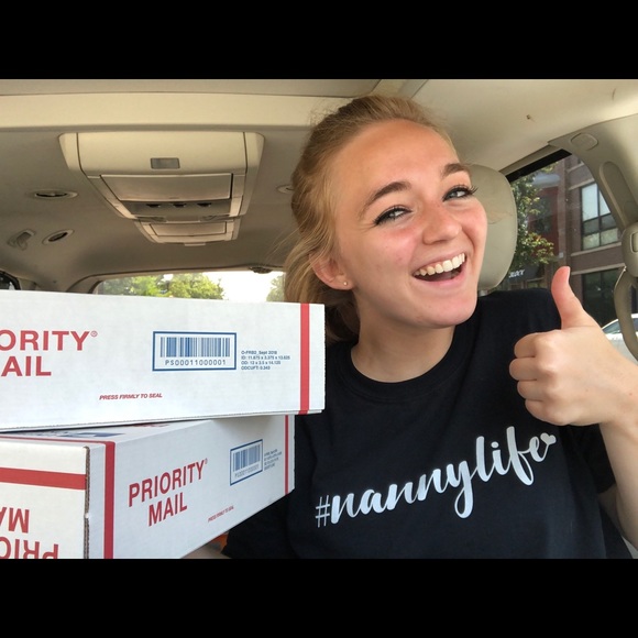 Meet the Posher - Picture 6 of 12